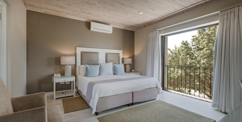 The Robberg Beach Lodge - Room