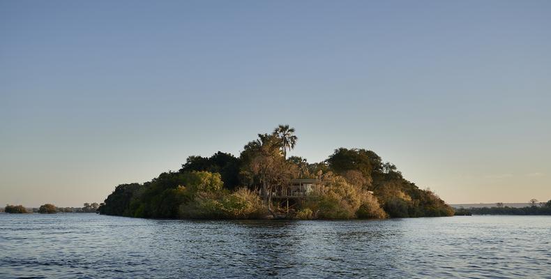 Victoria Falls River Lodge