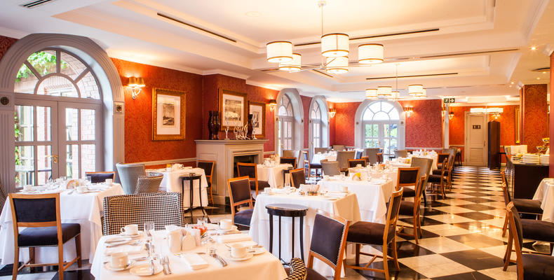 Level Four Restaurant 