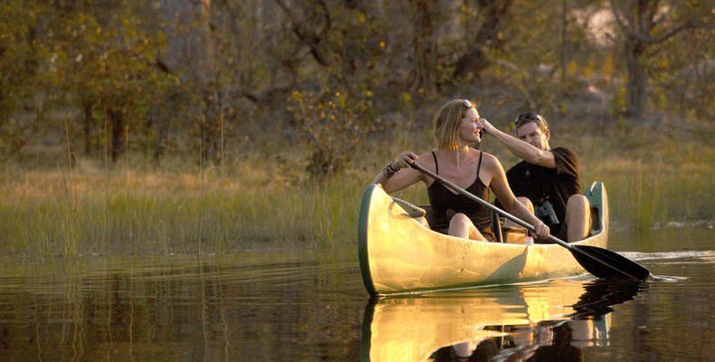 Canoeing at Selinda Explorers Camp