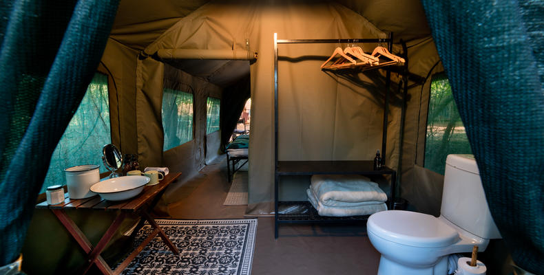 Nkula Walking Camp Bathroom