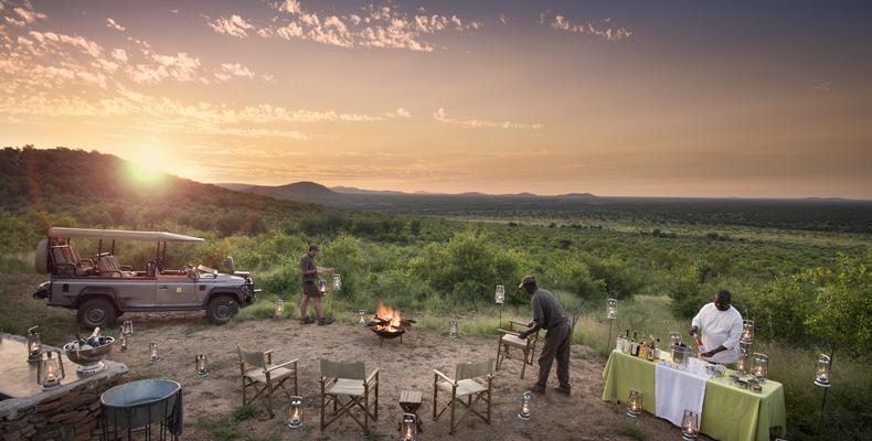 Morukuru Family Madikwe - bush dinner