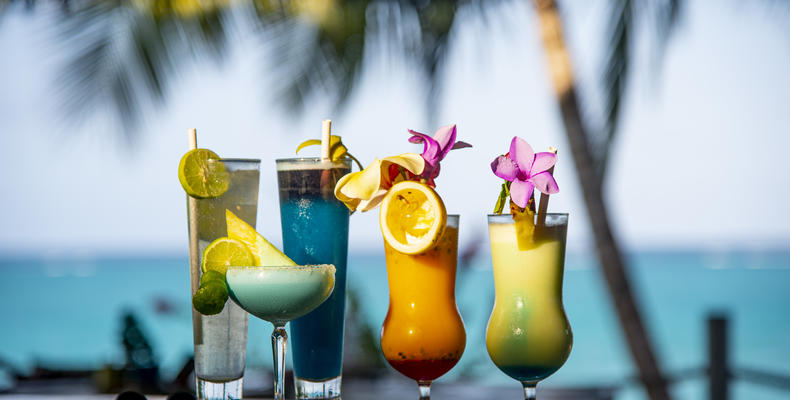 Cocktail by the pool