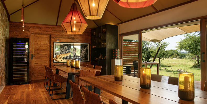 Asilia Africa - Sayari Retreat - Shared Main Area Interior