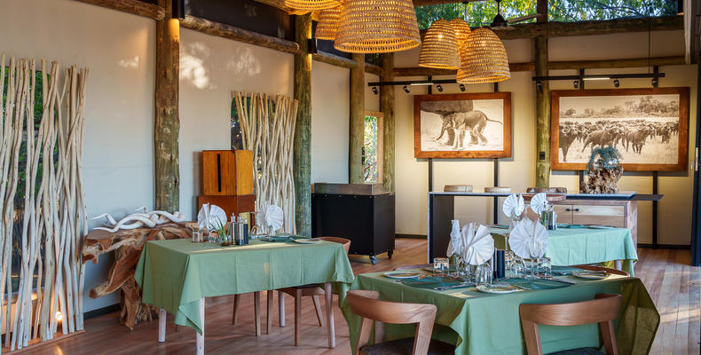 Little Tubu Camp Dining