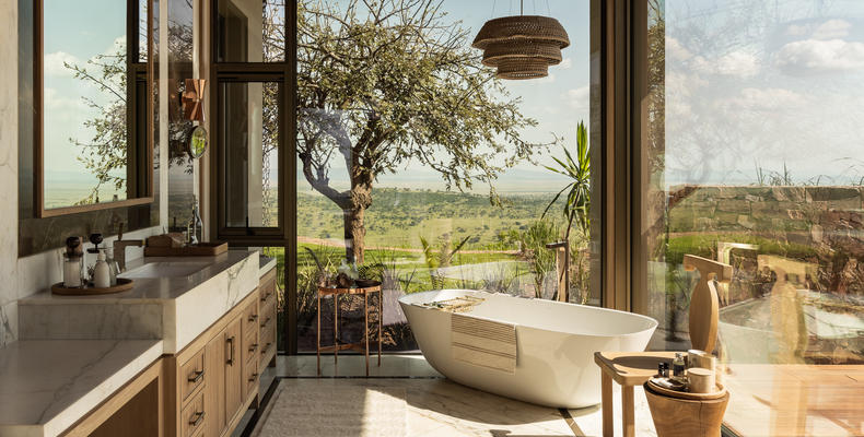 Singita Milele Main Suite Bathroom