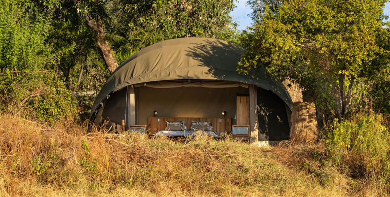 Kokoko - Open Tent Exterior