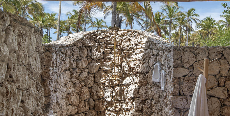Fanjove Private Island 