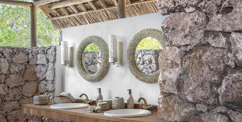 Fanjove Private Island 