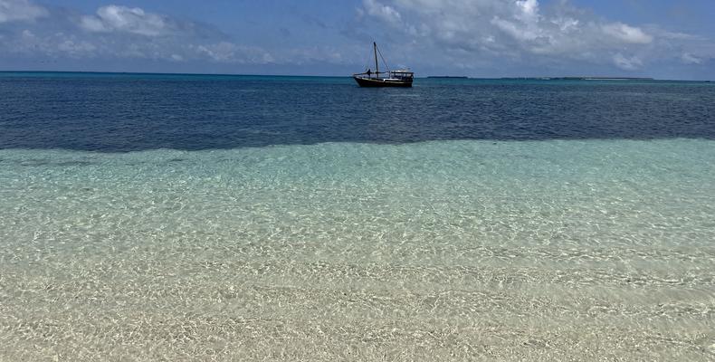 Fanjove Private Island 