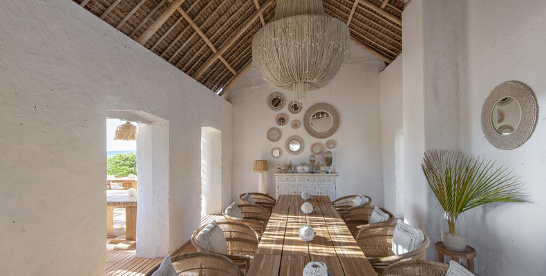 Fanjove Private Island 