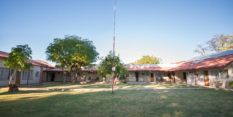 Garden courtyard 