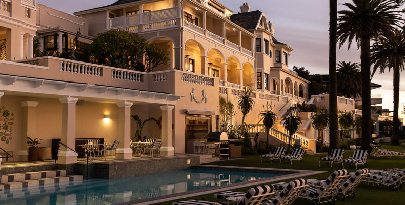 Ellerman House Exterior (Evening)