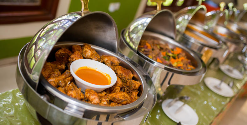 Local and internatuonal cuisine