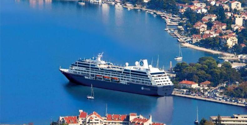 Azamara Quest