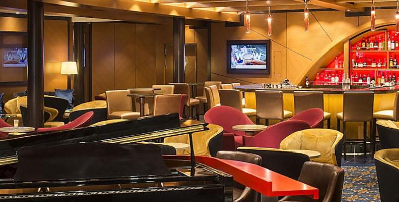  Schooner Bar