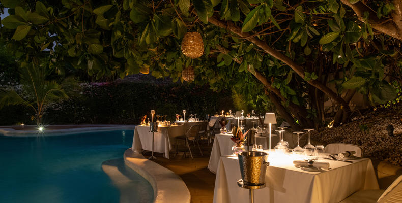 Evening Poolside Dinner
