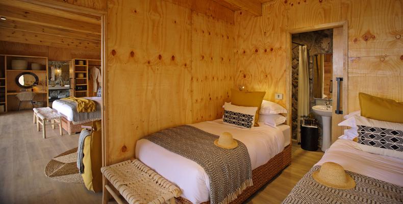 Namiri Plains - Twin Bedroom