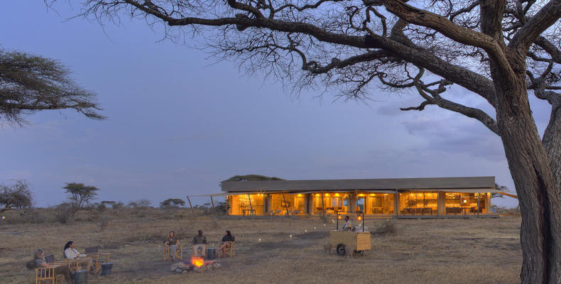 Namiri Plains - Sundowners Outside the Main Area