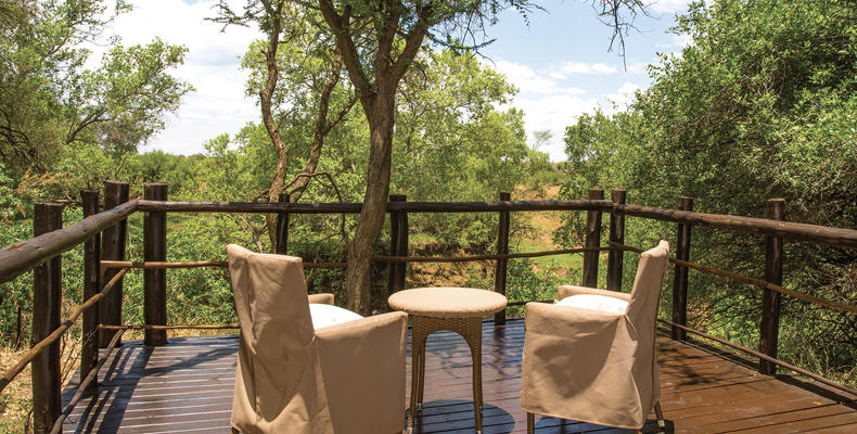 Deluxe River Chalet 