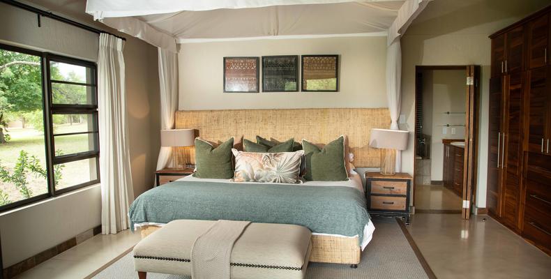 Marula Suite bedroom 1
