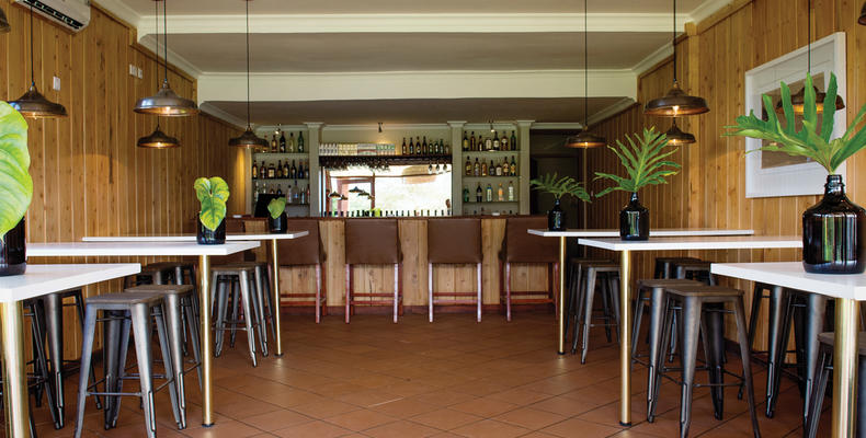 Main Bar