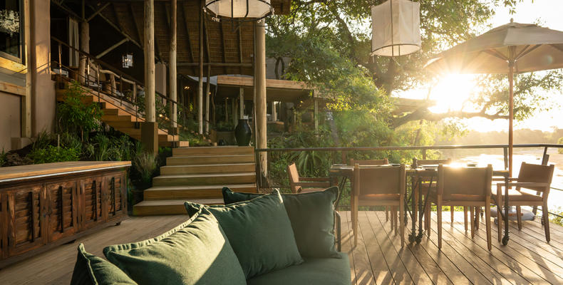 Dining Deck