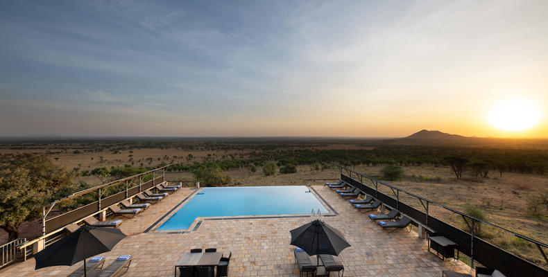Kubu Kubu - Swimming pool View