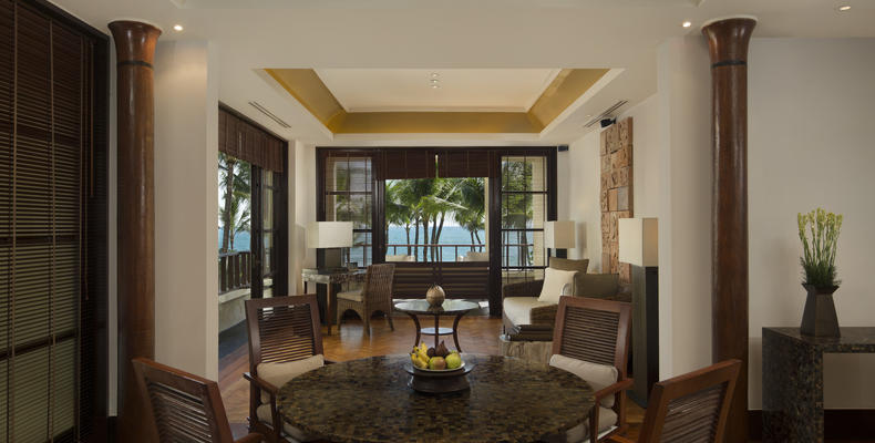 One Bedroom Deluxe Suite