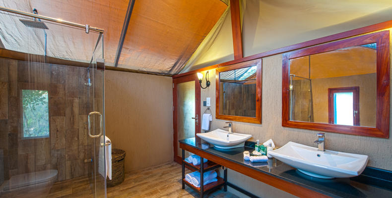 Bath rooms 