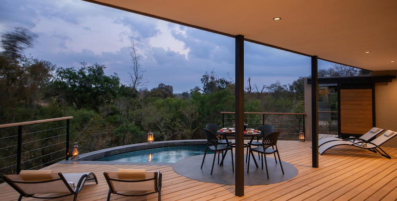 Linked Suite shared Patio