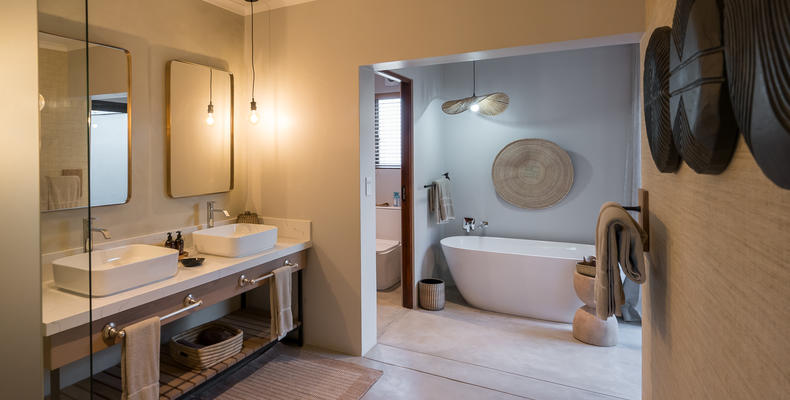En suite bathroom