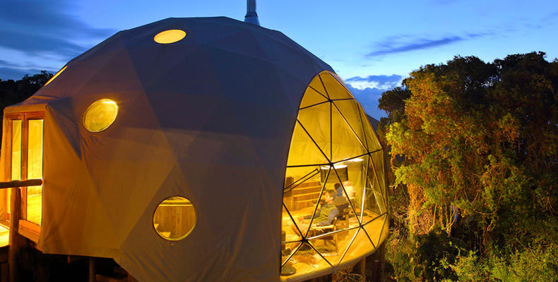 The Highlands - Lounge Dome Exterior