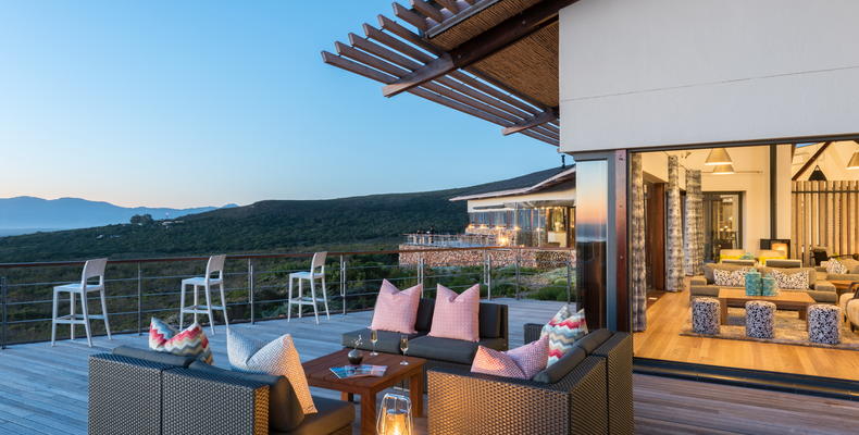 Forest Lodge Pool Deck