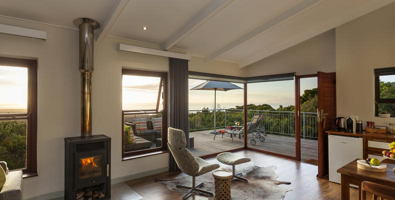Garden Suite Lounge