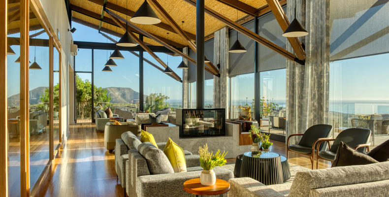 Garden Lodge Lounge