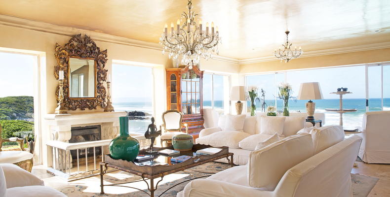 Main lounge area 