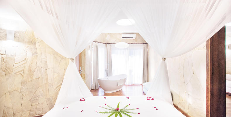 Seafront Luxury Villa