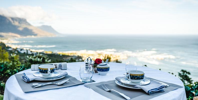 21 Nettleton : Out Door Dining