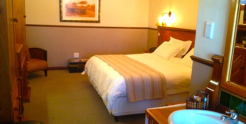 TURNBERRY BOUTIQUE HOTEL