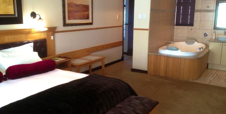 TURNBERRY BOUTIQUE HOTEL