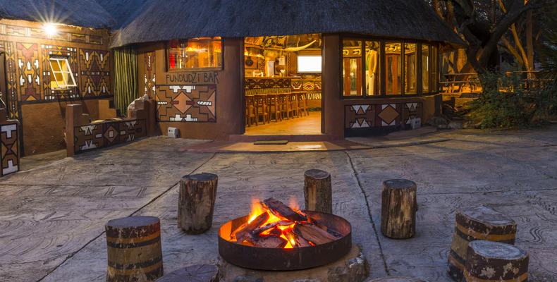 Lesedi Cultural Village 