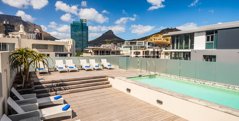 Sundeck Pool