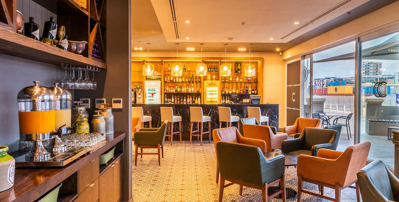 Canal Café Restaurant