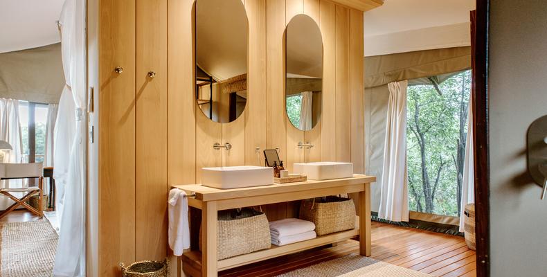 Encounter by Ongava Guest Tent vanity