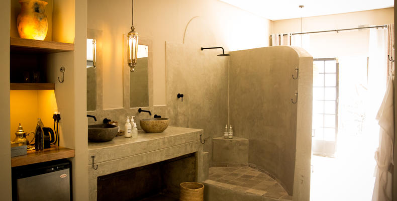 Luxury Room Detail 