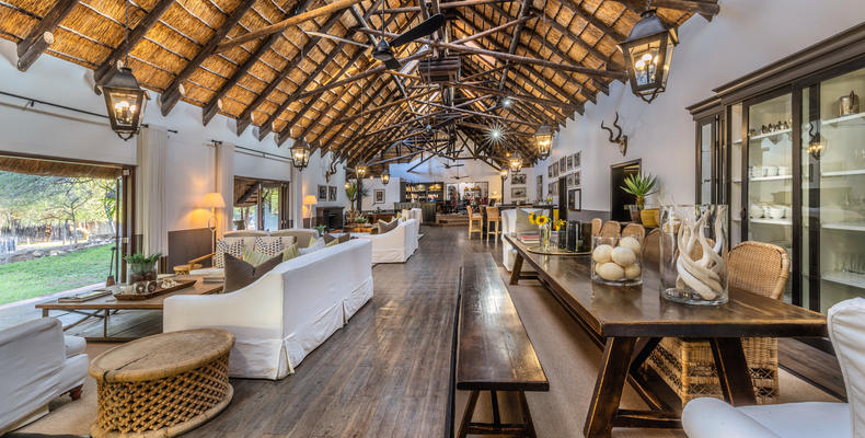 Mushara Lodge - Restaurant, Lapa, Veranda