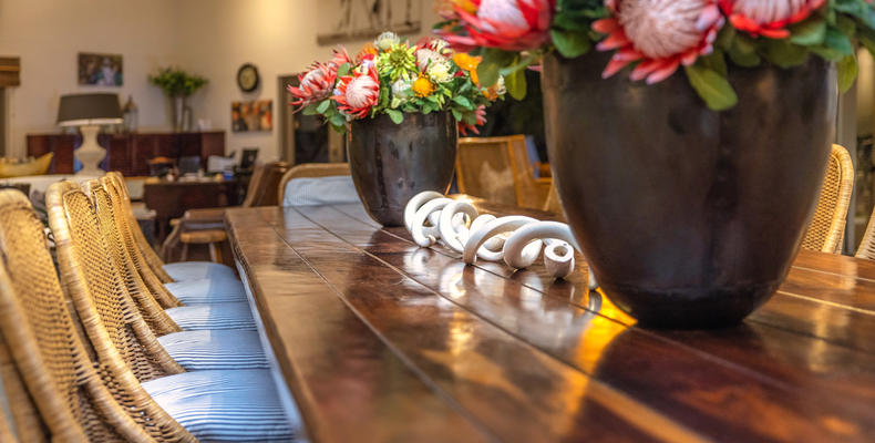 Mushara Outpost - Restaurant, Veranda