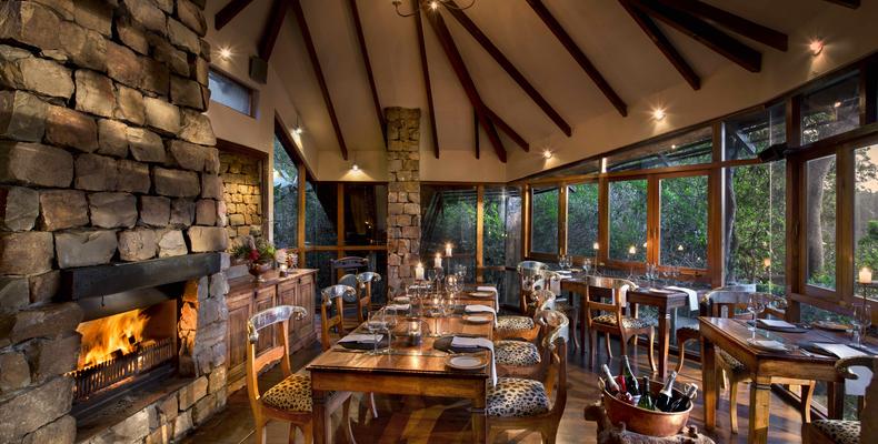 Tsala Treetop Lodge Dining Room 