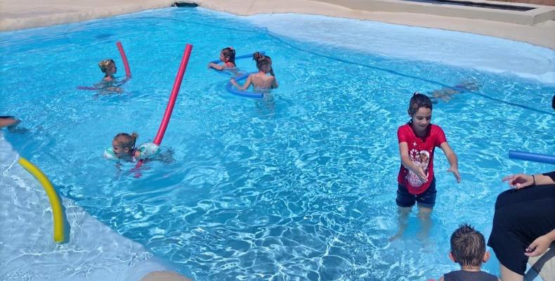 Hlosi Game Lodge - Pool